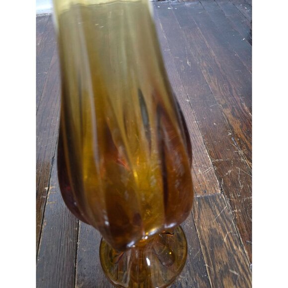 Vintage Viking Glass 6-Petal Light Gold Amber Swung Glass Vase MCM 23" - Picture 12 of 16